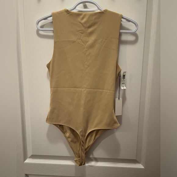 Babaton Bodysuit - Picture 4 of 4